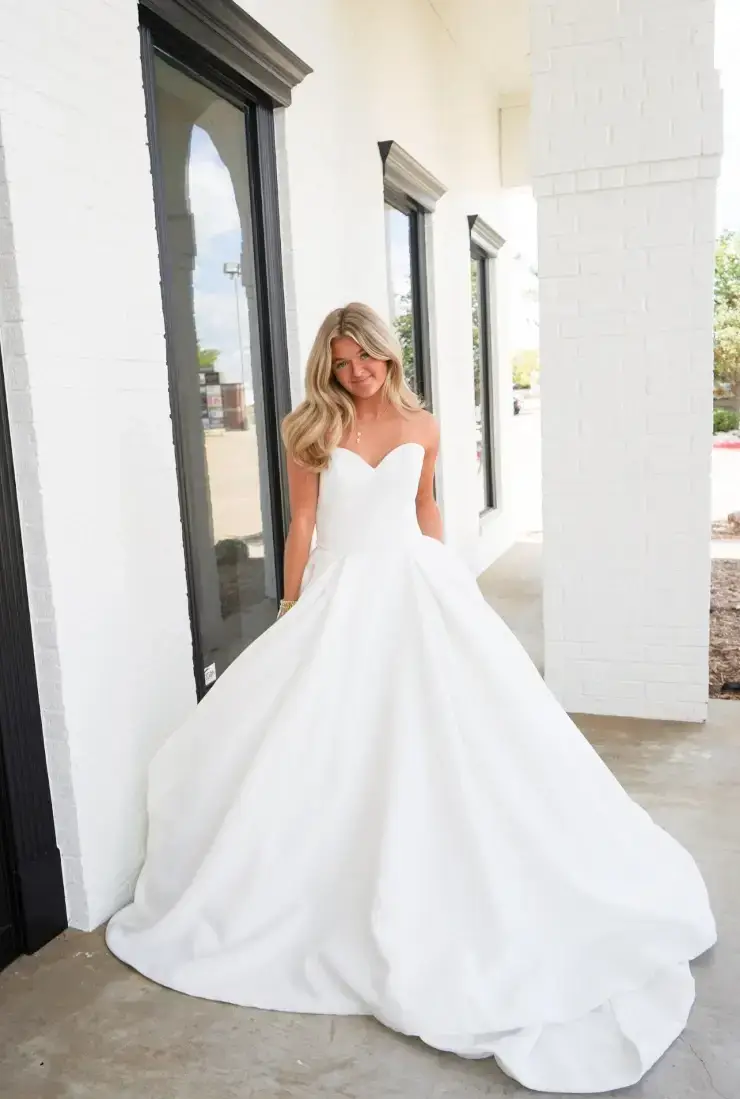 Modern Yet Timeless: Iconic Wedding Dresses for the Brides Image