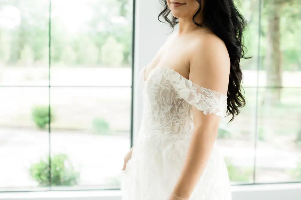 Bridal Trends 2024: A Spotlight on Justin Alexander Sincerity&#39;s Latest Collection. Mobile Image