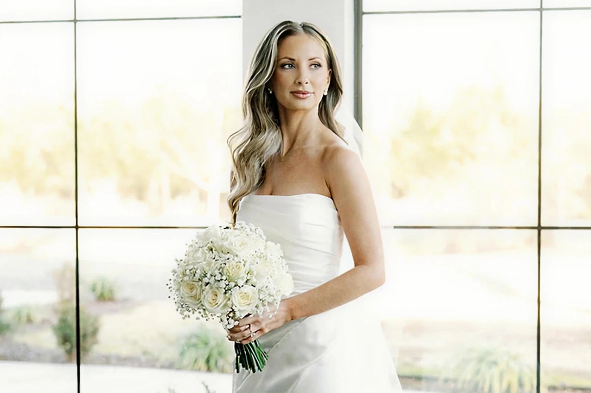 Photo of the real bride and groom