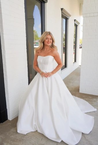 Gracyn Elizabeth Bride Collection Blue #0 default thumbnail