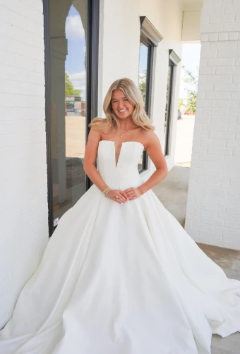 Gracyn Elizabeth Bride Collection Gable #0 default thumbnail